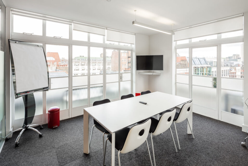 Office and Coworking Flexible Solutions in London | eOffice